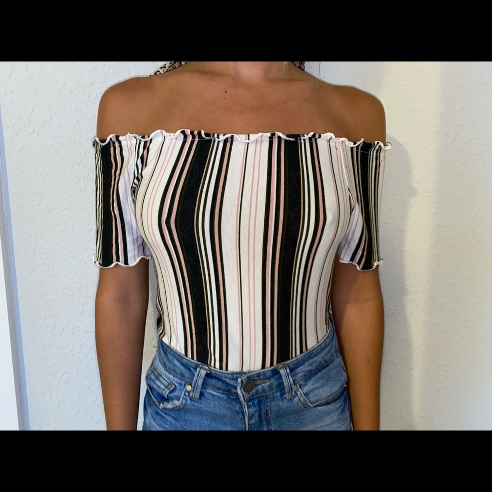 Off shoulder cute summer shirt